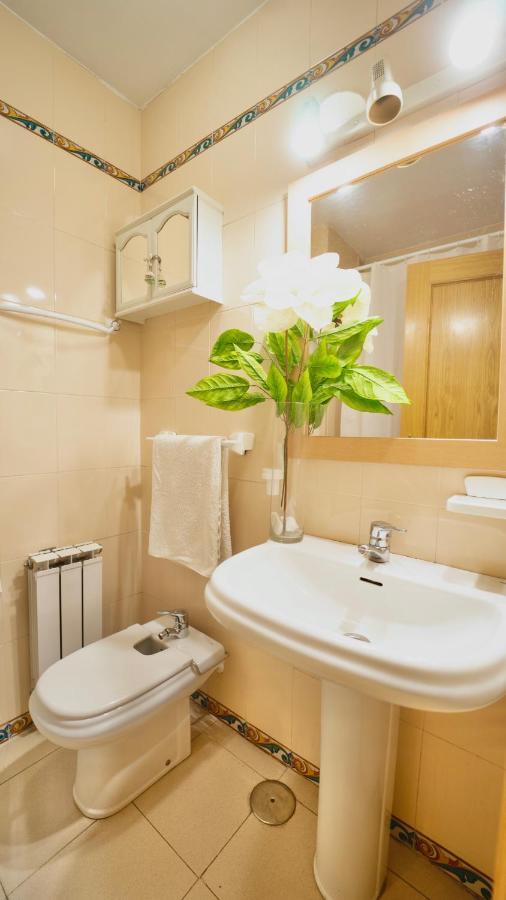 Bonito Y Acogedor Apartamento Pleno Centro Junto Catedral Γρανάδα Εξωτερικό φωτογραφία